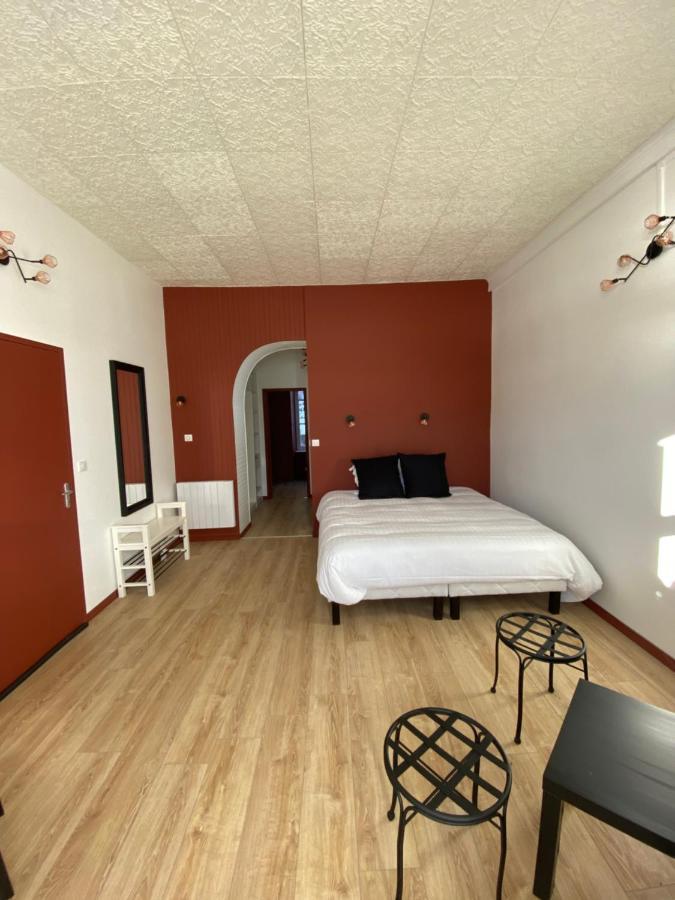 Hotel La Bonne Hotesse شامبون-سورلاك المظهر الخارجي الصورة
